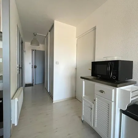 Confortable Pour 4 Pers Avec Balcon Et Parking A - Fr-1-413-99 Appartamento